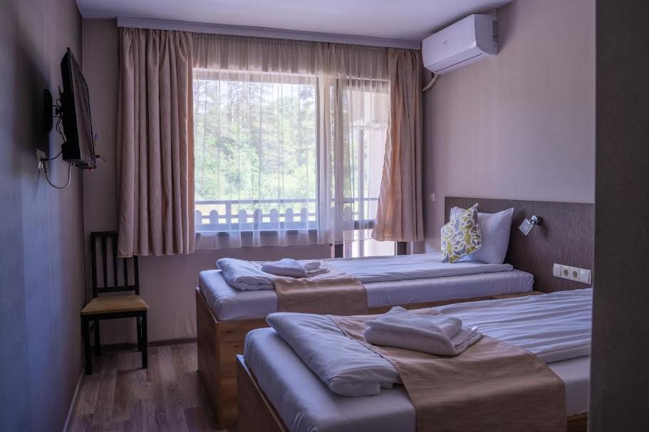 Tryavna Lake Hotel & Spa Екстер'єр фото