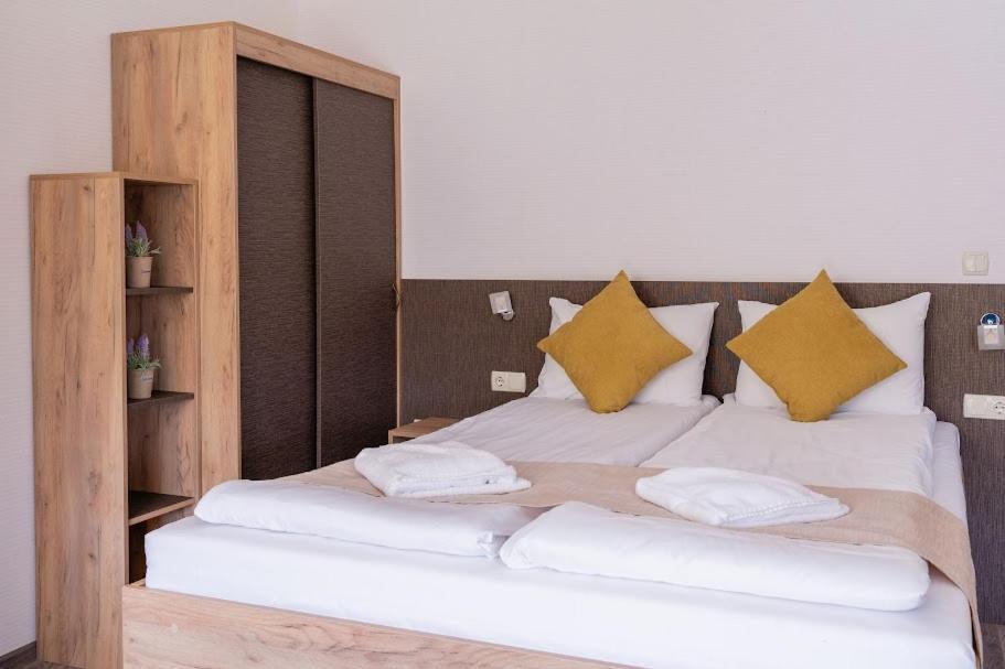 Tryavna Lake Hotel & Spa Екстер'єр фото